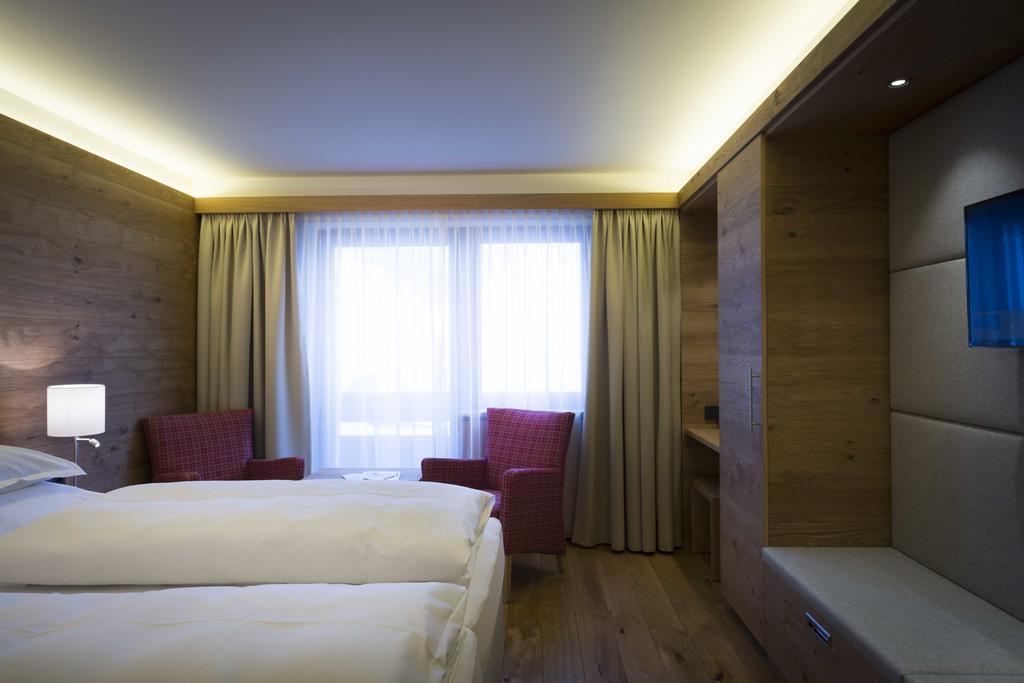 Hotel Garni Panorama Lech am Arlberg Rom bilde