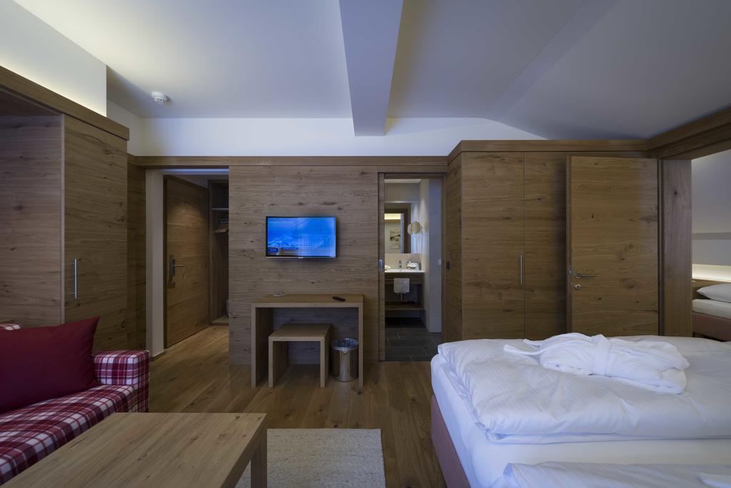 Hotel Garni Panorama Lech am Arlberg Rom bilde